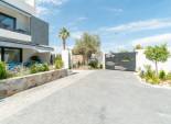 Neue Gebäude - Hochbungalow -
Torrevieja