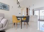 Neue Gebäude - Bungalow -
Torrevieja - Los Balcones