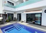 Herverkoop - Vrijstaande woning / Villa -
Los Montesinos - La Herrada