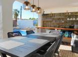 Herverkoop - Geschakelde Villa -
Torrevieja - San Luis