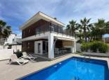 Herverkoop - Vrijstaande woning / Villa -
Gran Alacant
