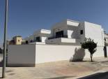 New Build - Detached House / Villa -
Heredades