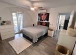Reventa - Finca   -
Elche - La Marina