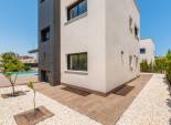 New Build - Detached House / Villa -
Playa Paraiso