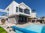 Herverkoop - Vrijstaande woning / Villa -
Orihuela - Vistabella Golf