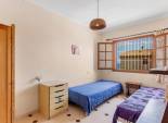 Reventa - Casa adosada -
La Mata - Playa