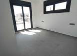 Neue Gebäude - detached -
Daya Nueva