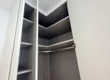 Revente - Mitoyenne -
Catral