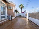 Herverkoop - Vrijstaande woning / Villa -
Torrevieja - Urbanización San Luis