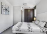 Reventa - Apartamento -
La Mata - Playa