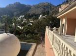 Obra nueva - Villa -
Altea