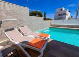 Herverkoop - Vrijstaande woning / Villa -
San Miguel de Salinas
