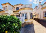 Resale - Detached House / Villa -
Los Montesinos - La Herrada