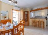 Herverkoop - Geschakelde Villa -
Orihuela Costa - La Zenia