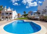 Reventa - Casa adosada -
La Mata