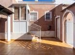 Herverkoop - Vrijstaande woning / Villa -
Torrevieja - Urbanización San Luis