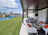 Reventa - Finca   -
Elche - La Marina