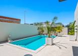 Herverkoop - Vrijstaande woning / Villa -
Daya Nueva - Costa Blanca South
